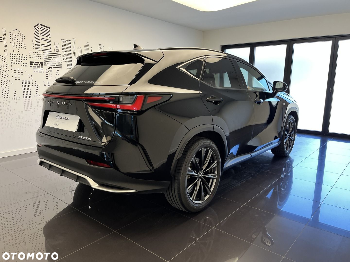Lexus NX - 4