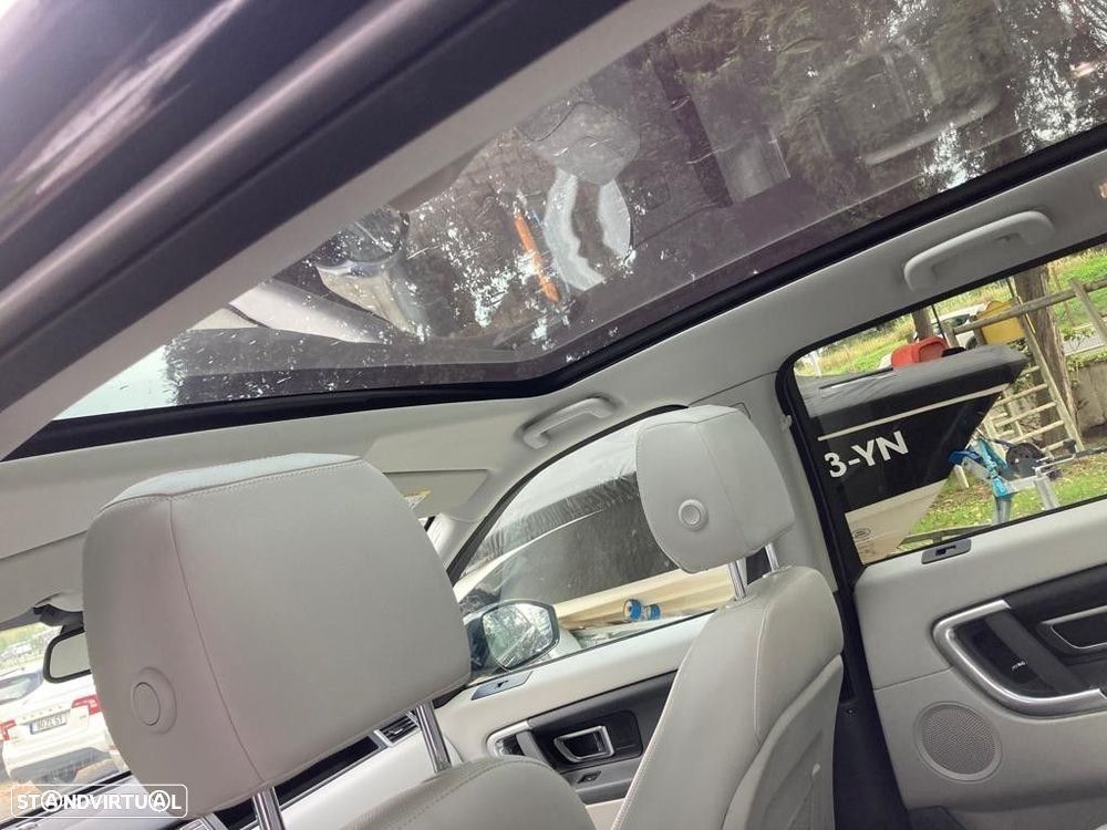 Land Rover Discovery Sport - 18