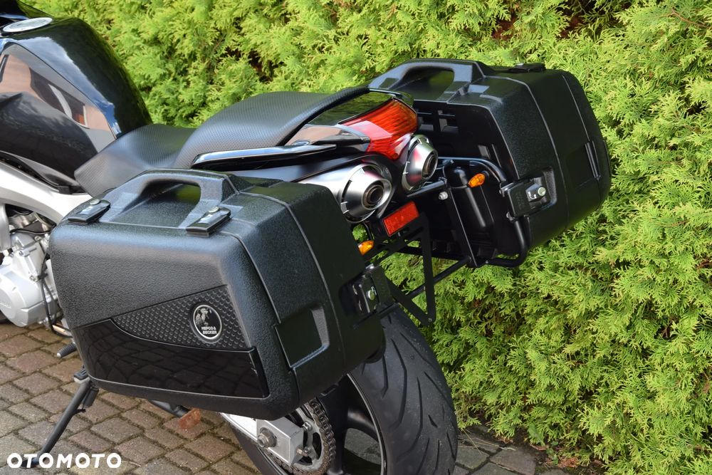 Yamaha FZ6 - 13