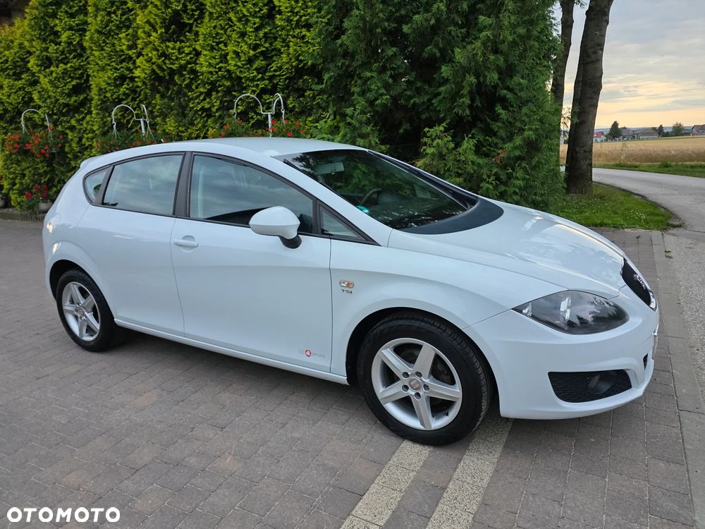 Seat Leon 1.2 TSI Ecomotive Reference Copa - 3