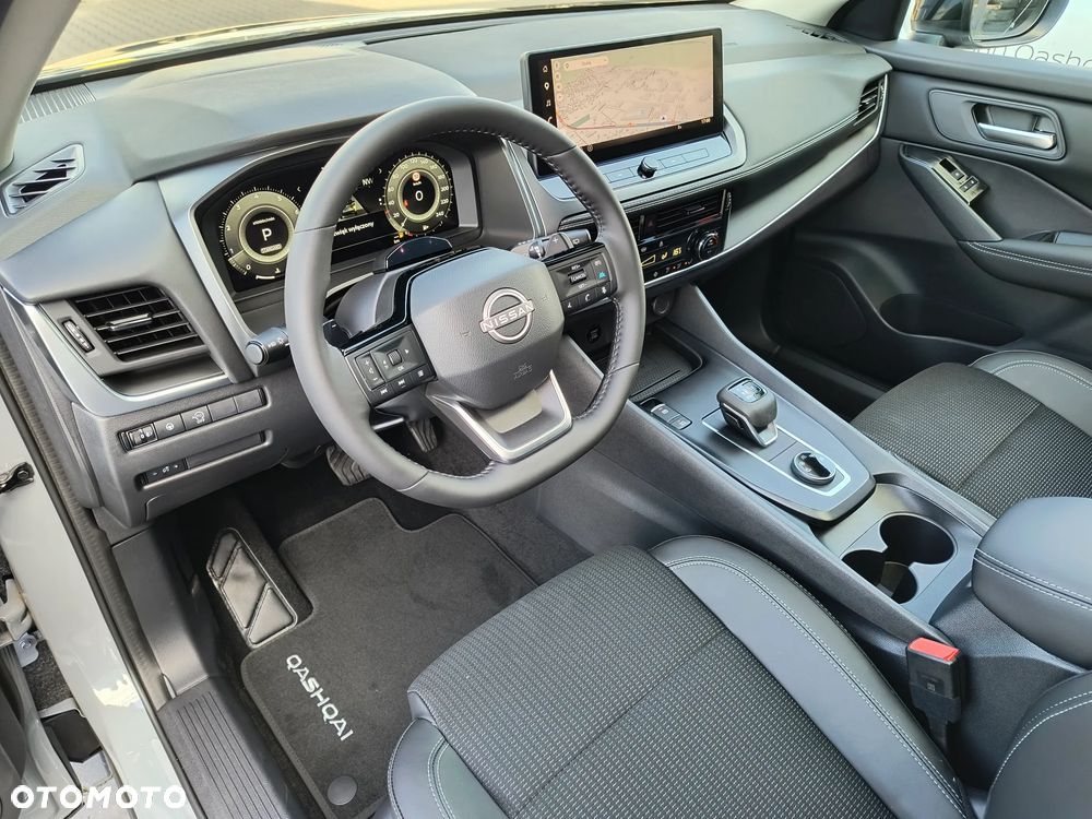 Nissan Qashqai 1.3 DIG-T mHEV 4x4 N-Connecta Xtronic - 9