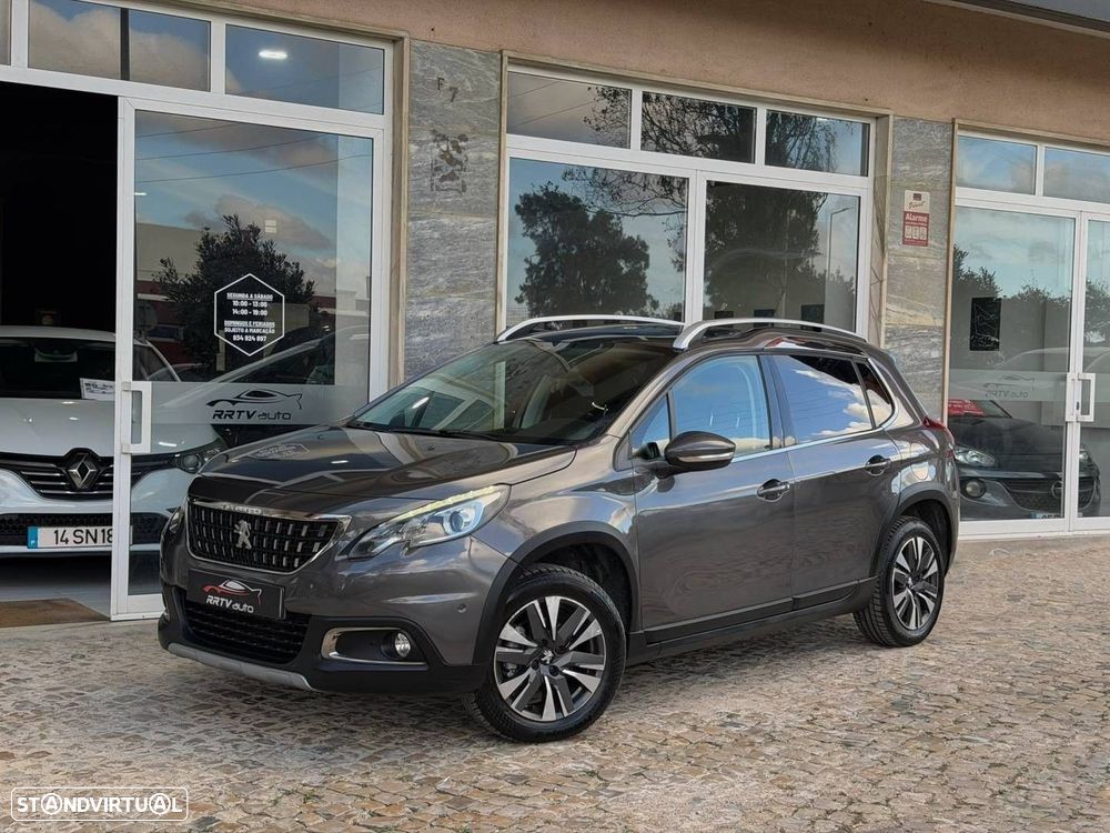 Peugeot 2008 1.2 PureTech Allure - 9