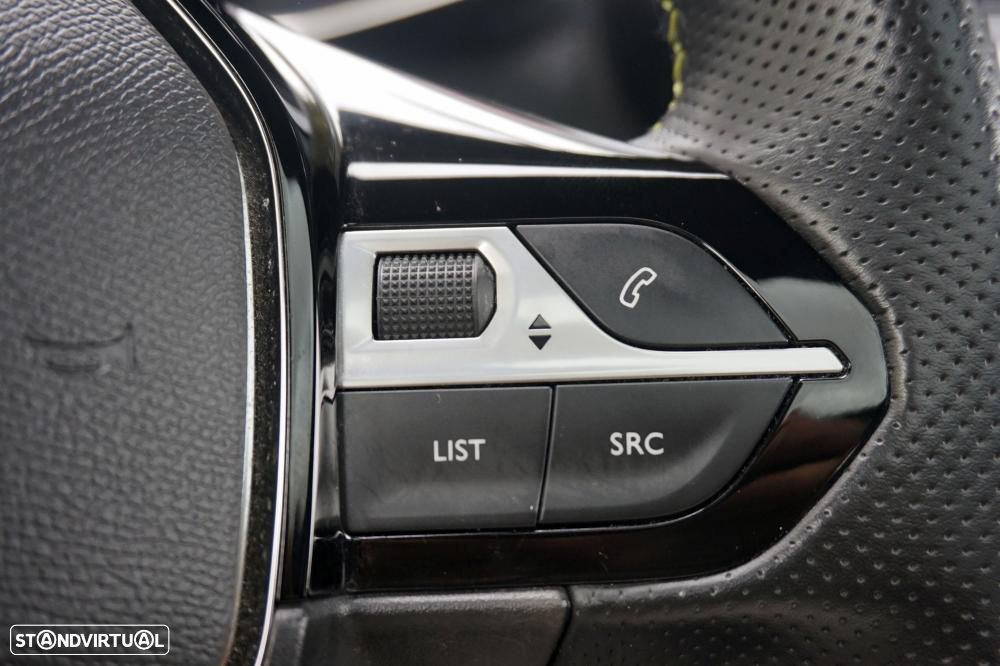 Peugeot 208 1.2 PureTech GT - 12