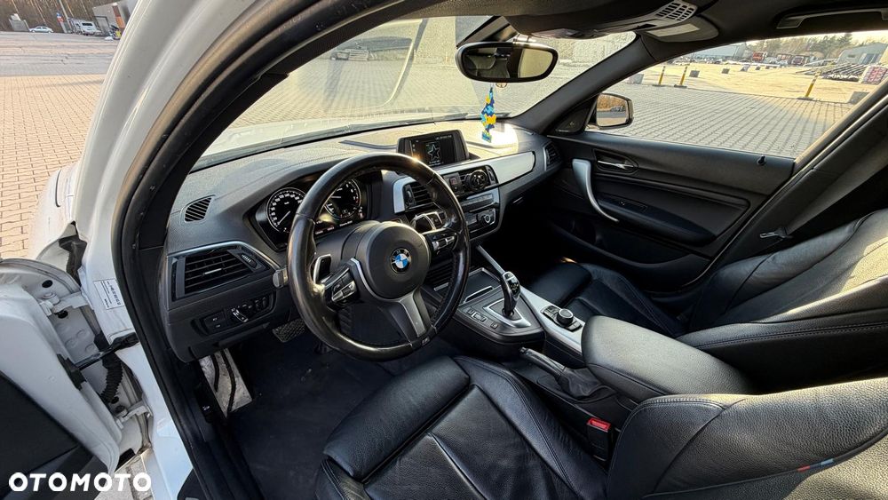 BMW Seria 1 125i GPF Advantage sport - 14