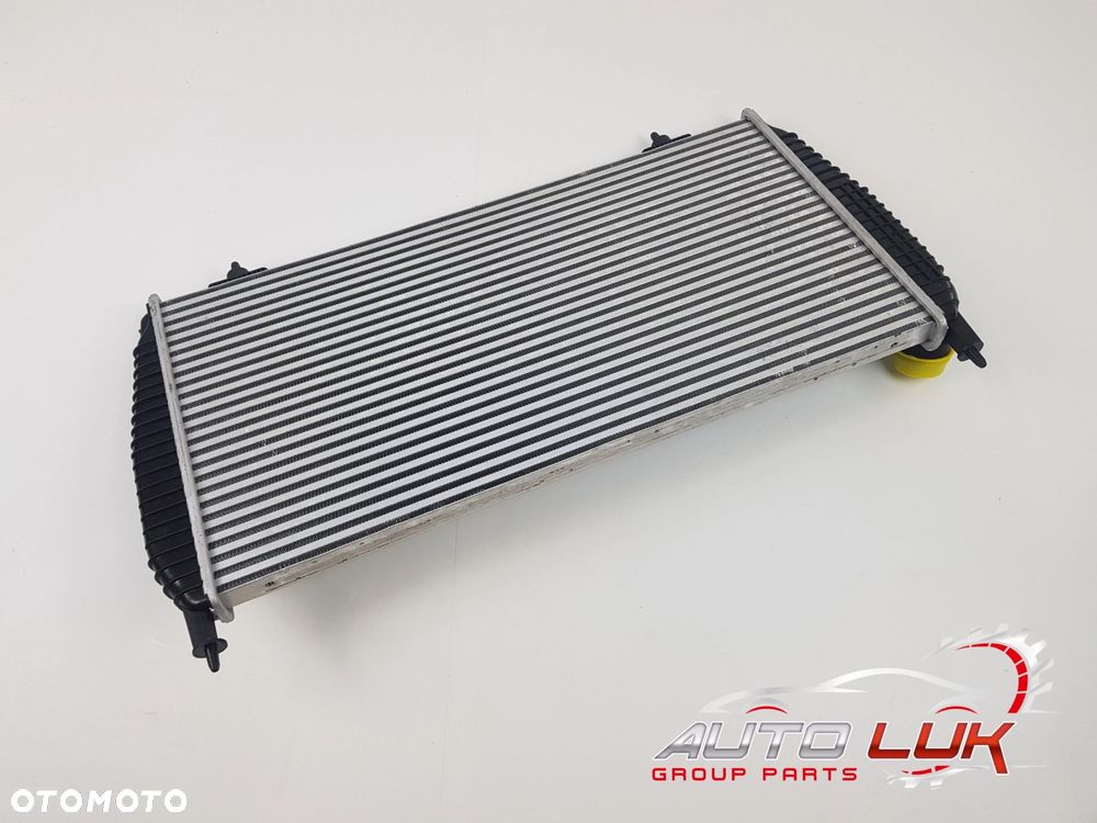 NOWA Chłodnica wody Silnika Citroen C8 Fiat Ulysse Peugeot 807 96510 - 1