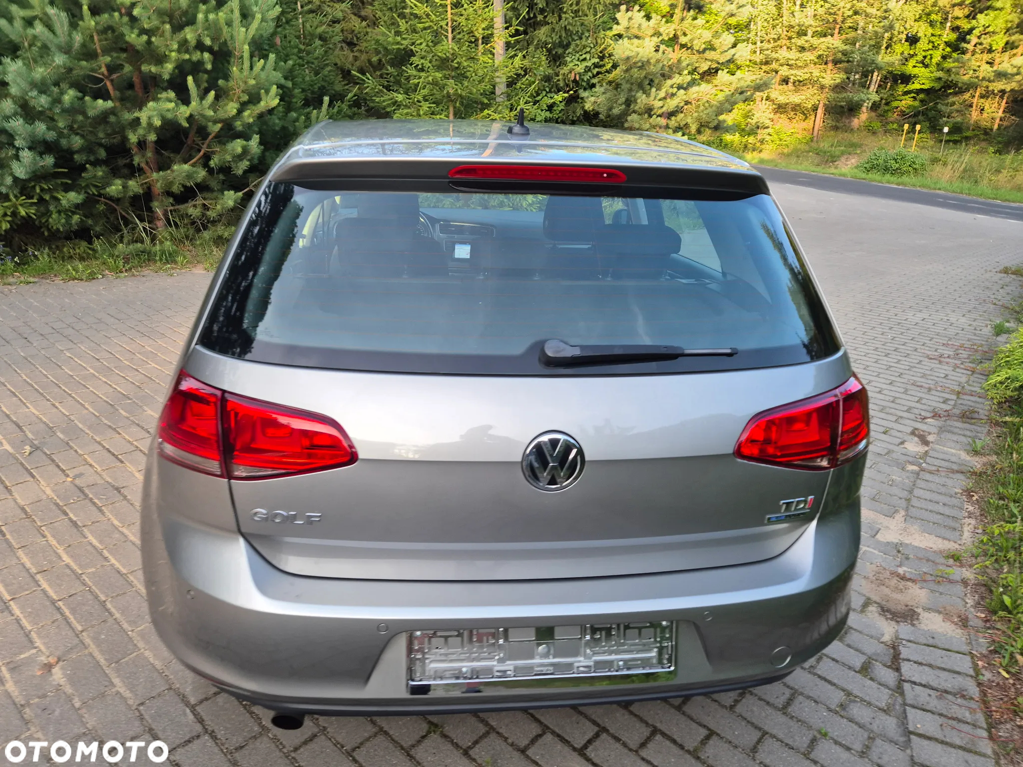 Volkswagen Golf VII 1.6 TDI BMT Highline DSG - 37