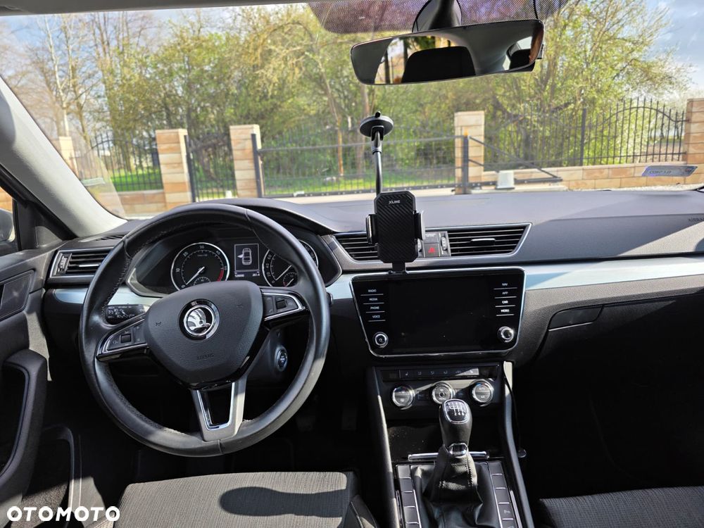 Skoda Superb 2.0 TDI Ambition - 3