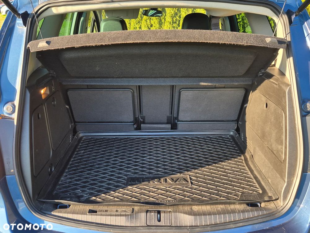 Opel Meriva 1.4 T Cosmo - 14