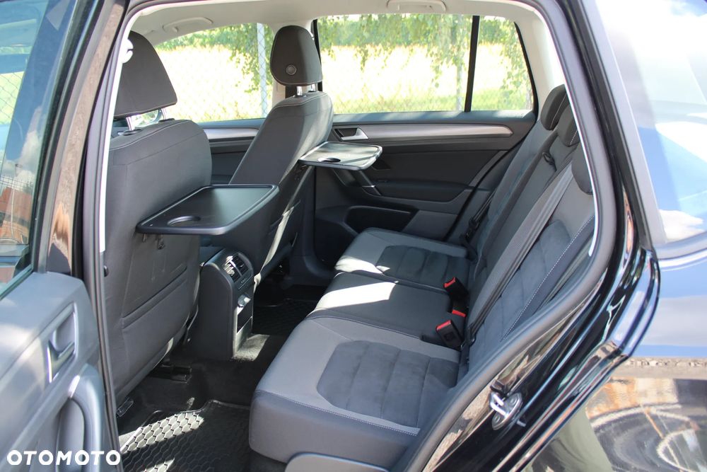 Volkswagen Golf Sportsvan - 13