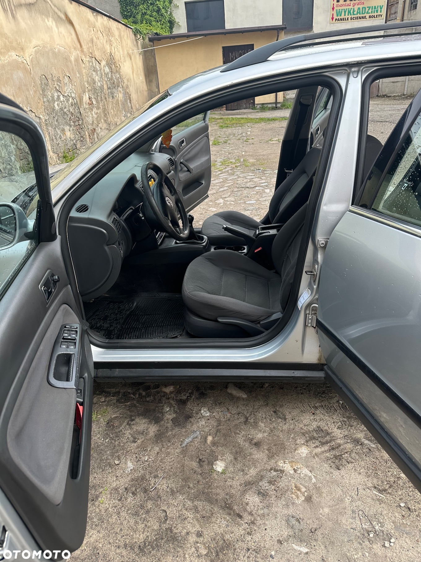 Volkswagen Passat 1.9 TDI Highline - 7