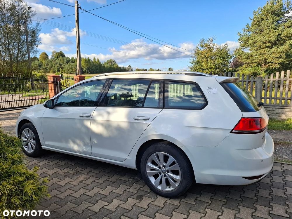 Volkswagen Golf - 8