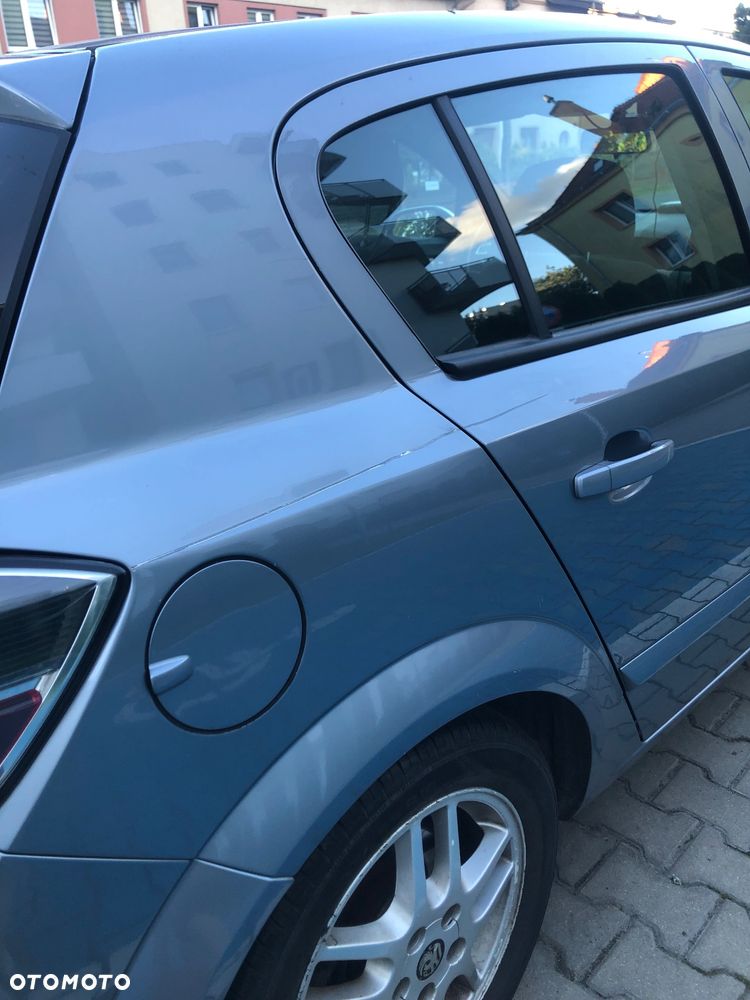 Opel Astra 1.7 CDTI Enjoy - 8