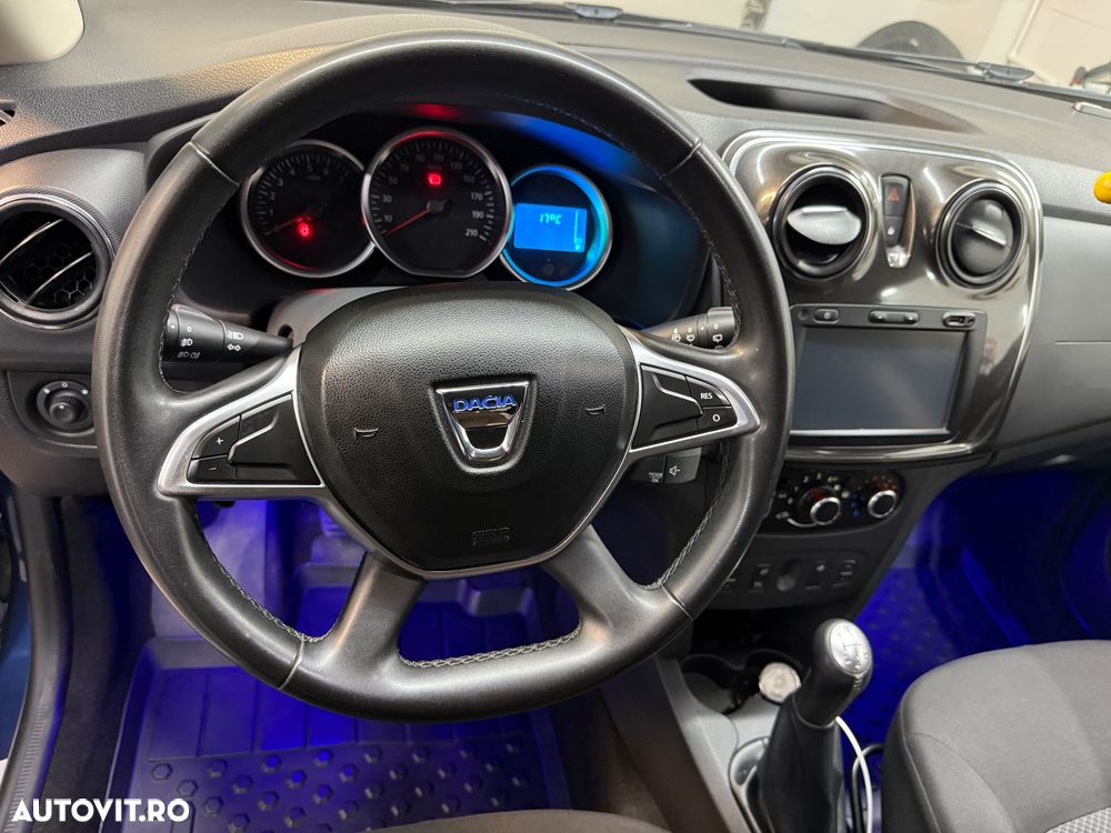 Dacia Sandero 0.9 90CP Laureate - 8