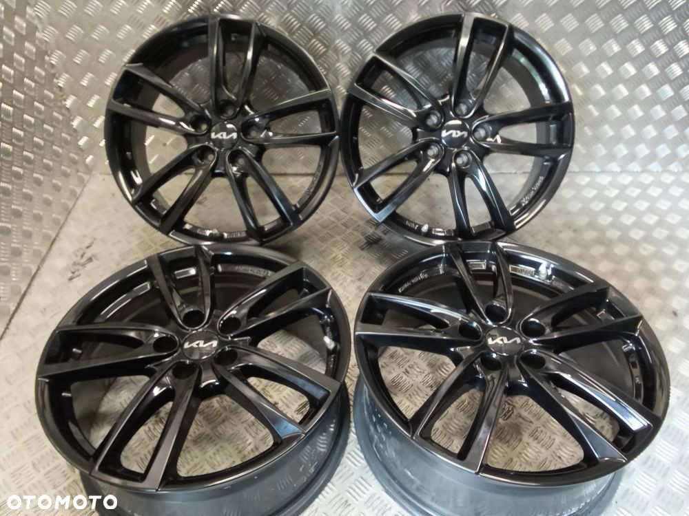 Felgi Kia Ceed XCeed ProCeed Soul Stinger Venga 7,5Jx18 et45 5x114,3 - 2