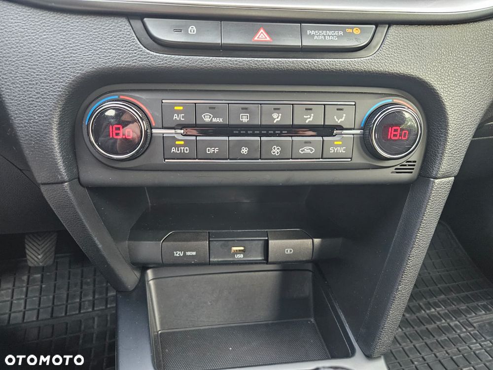 Kia Ceed 1.0 T-GDI M - 18