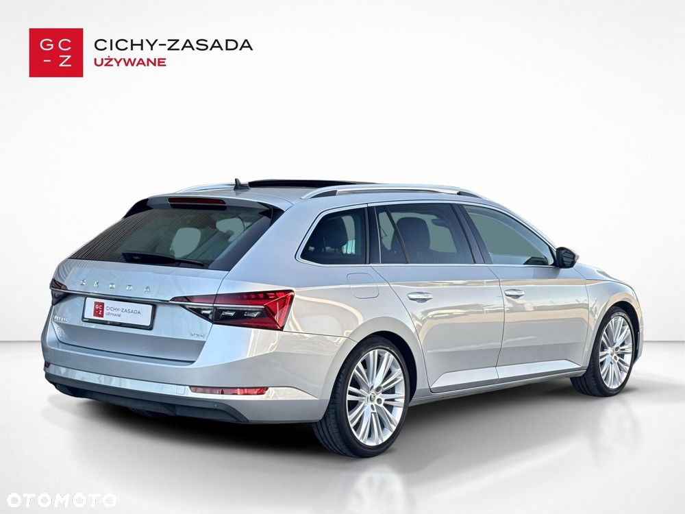 Skoda Superb 2.0 TDI SCR 4x4 Style DSG - 5