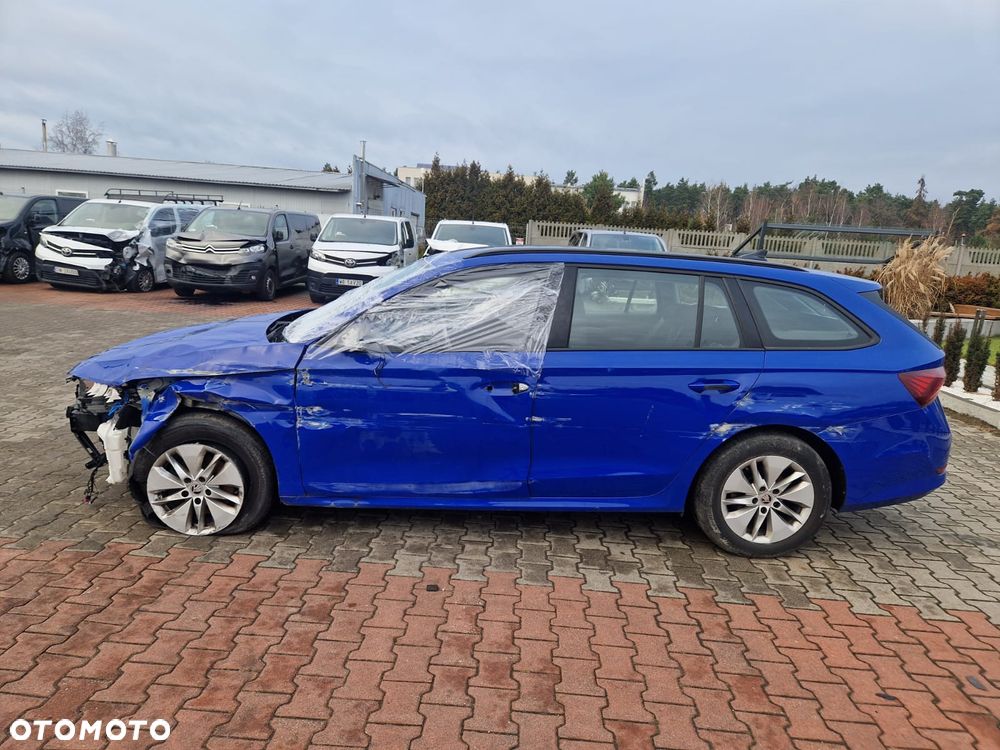 Skoda Octavia 2.0 TDI Ambition - 2