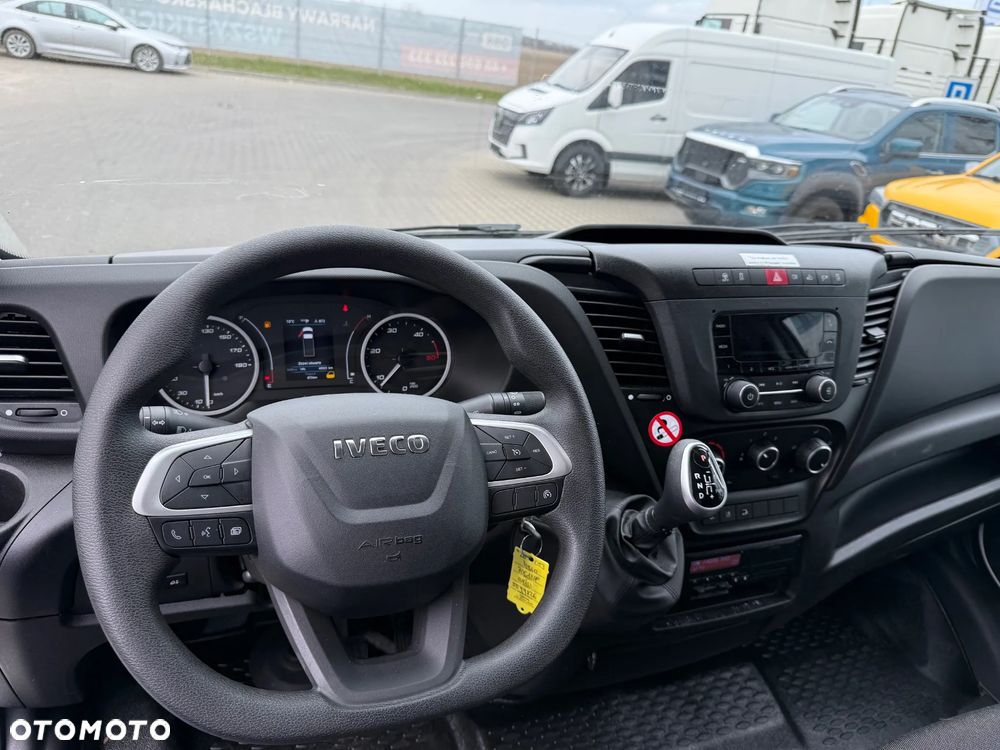 Iveco 72C18 - 10