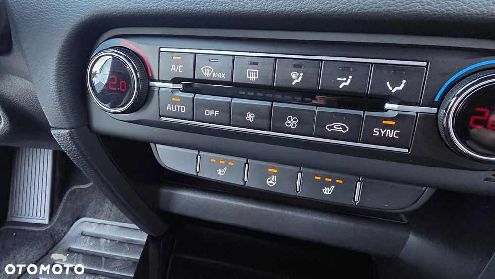 Kia Ceed 1.5 T-GDI Tribute DCT - 26