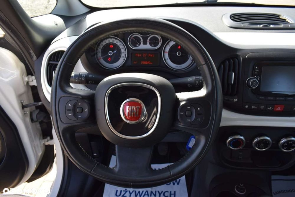 Fiat 500L - 25