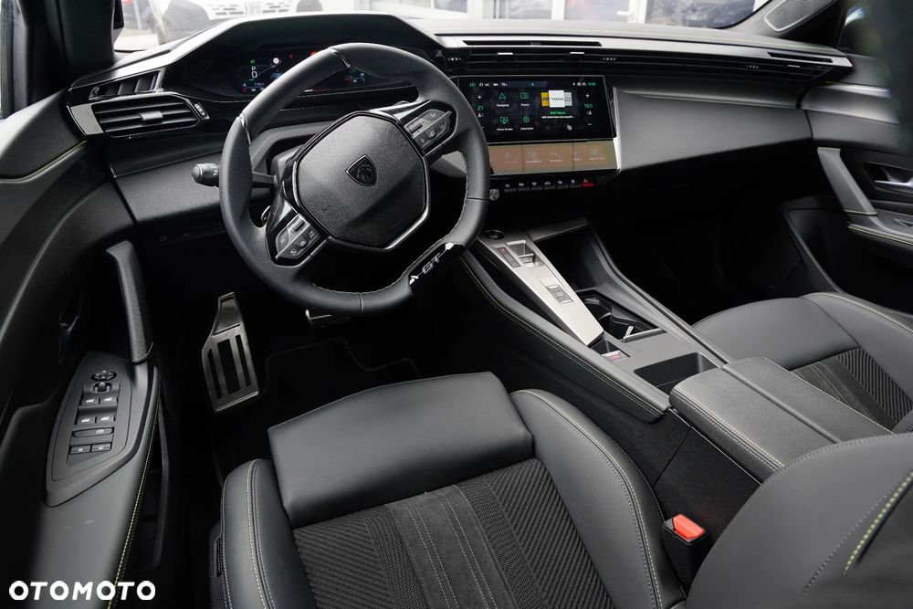 Peugeot 308 1.2 mHEV GT Exclusive S&S e-DCS6 - 11