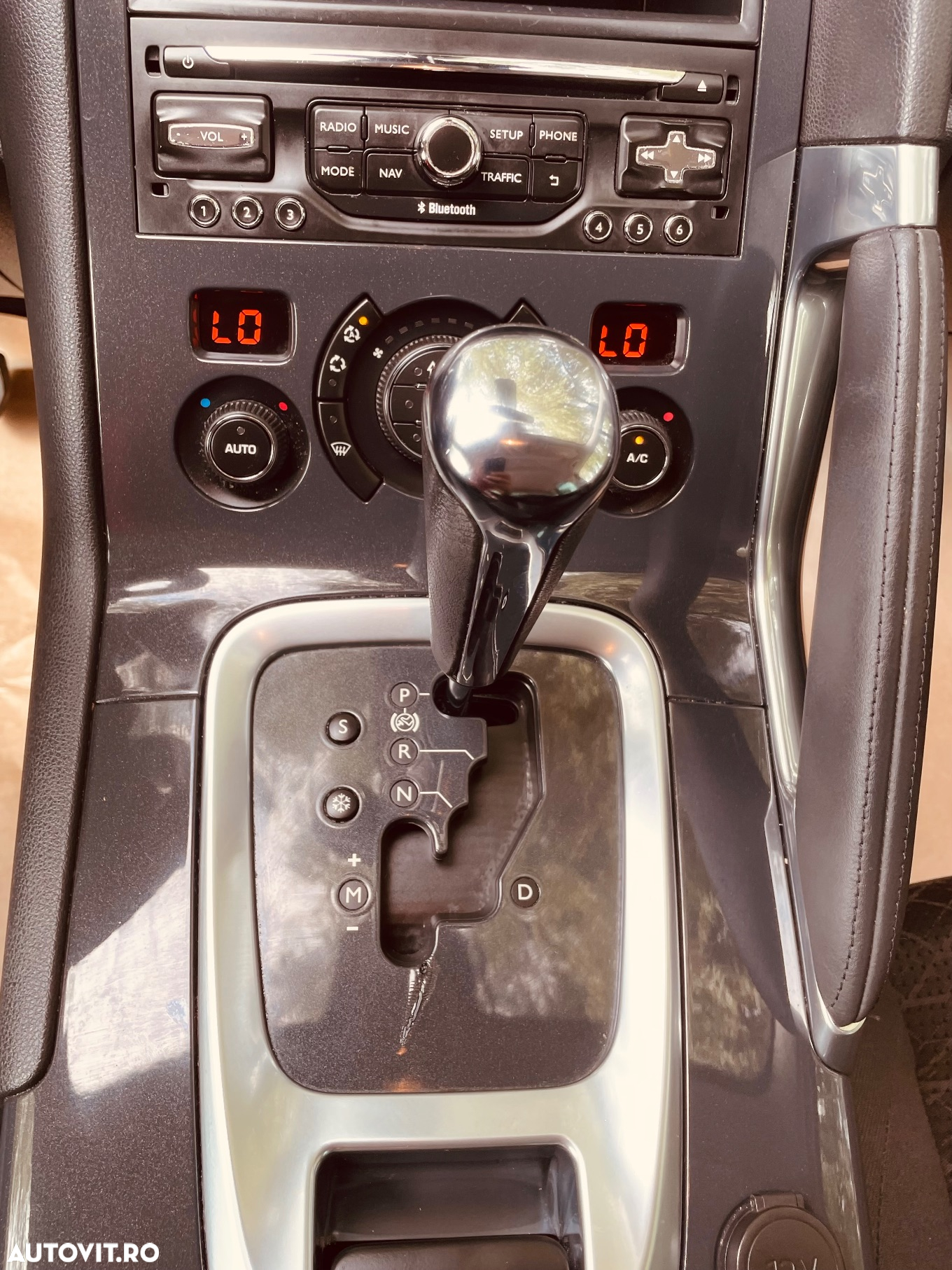 Peugeot 3008 e-HDi FAP 115 EGS6 Stop&Start Allure - 9