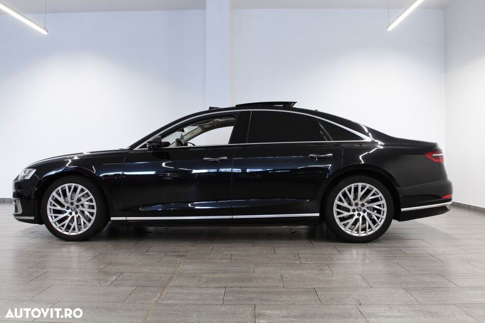 Audi A8 - 7
