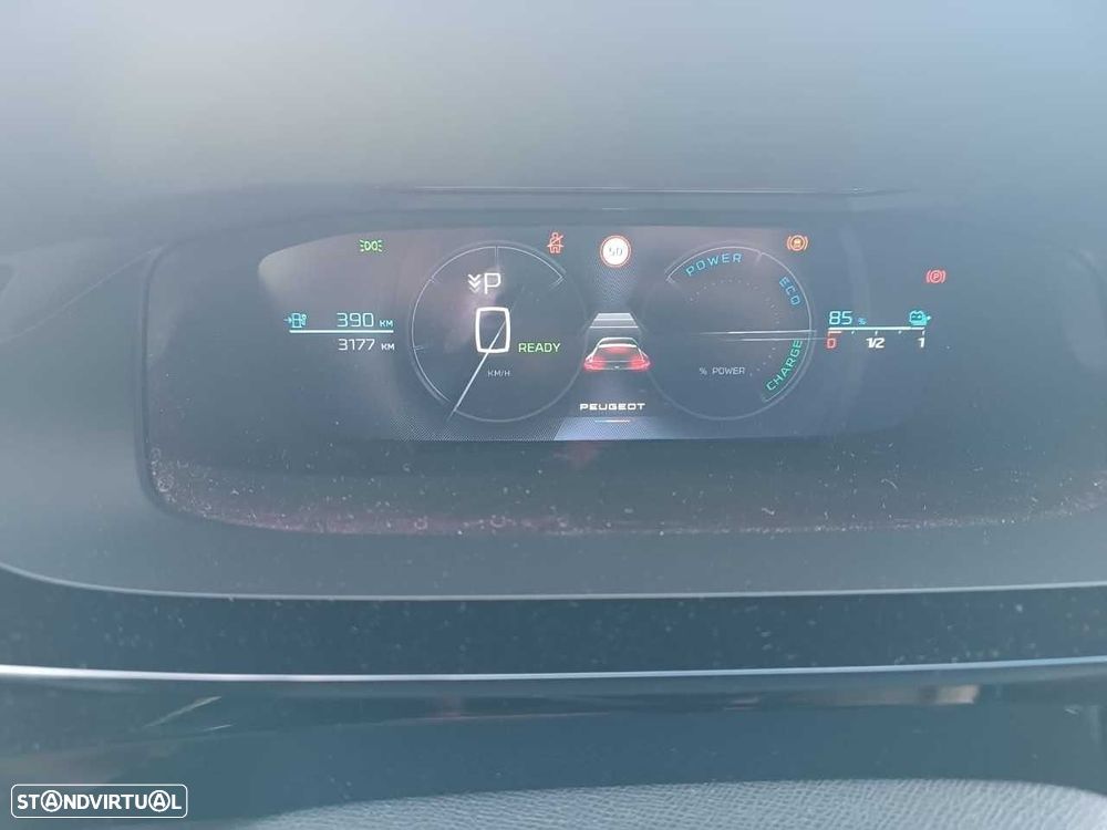 Peugeot E-408 58 kWh GT - 13