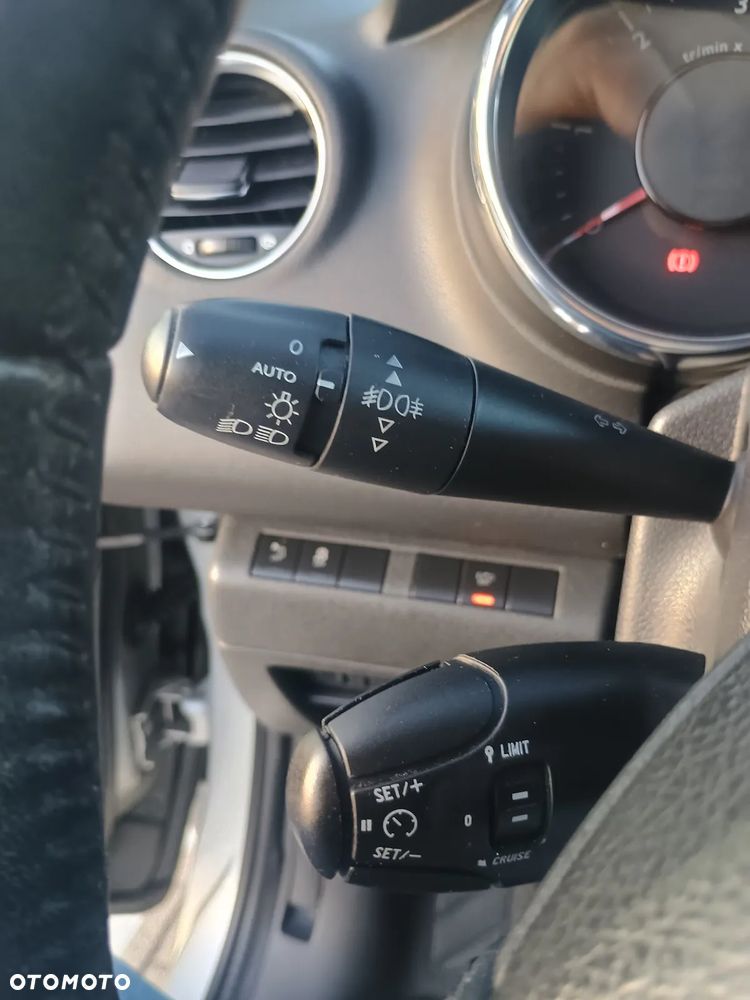 Peugeot 5008 BlueHDI 120 EAT6 Stop & Start Active - 15
