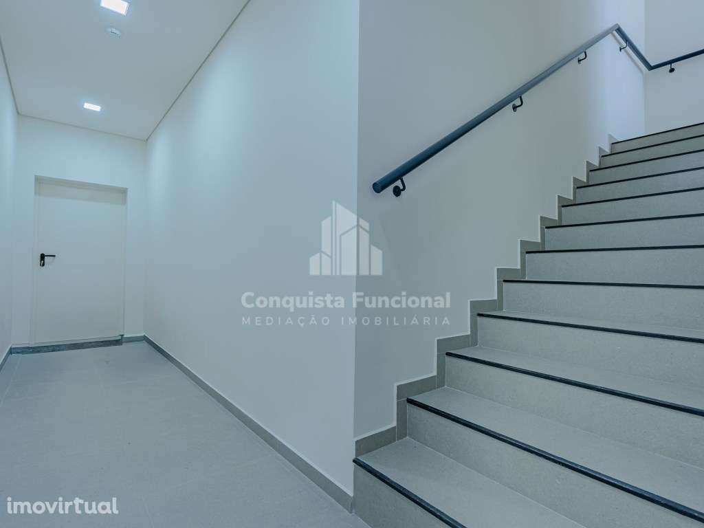 Armazém Industrial em Vila Maior - Santa Maria da Feira - Grande imagem: 4/19