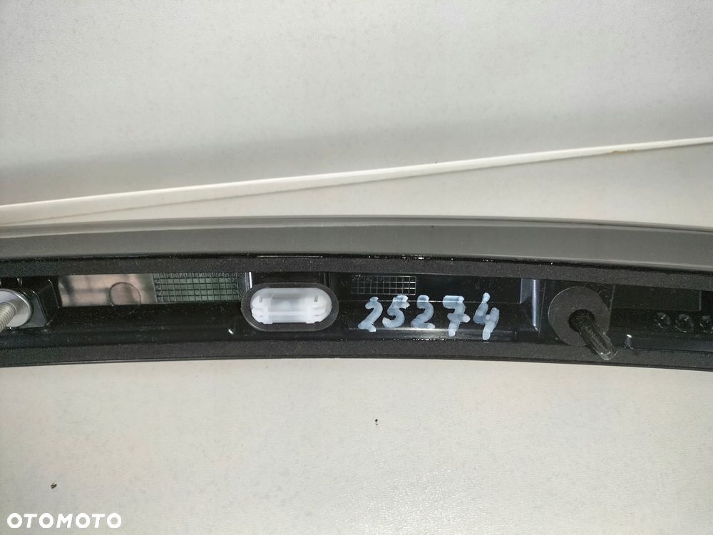 spojler lotka klapy tył mercedes eqs 21- v297 amg - 7