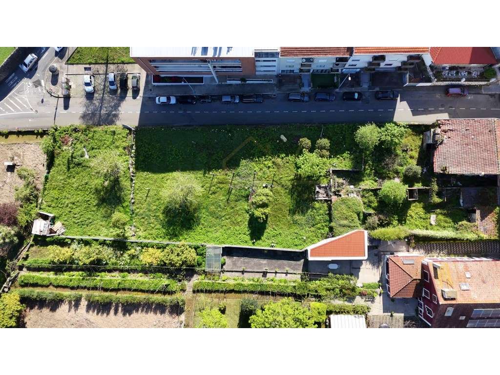 Terreno com PIP Aprovado (2.404m2 de construção) - Grande imagem: 5/11
