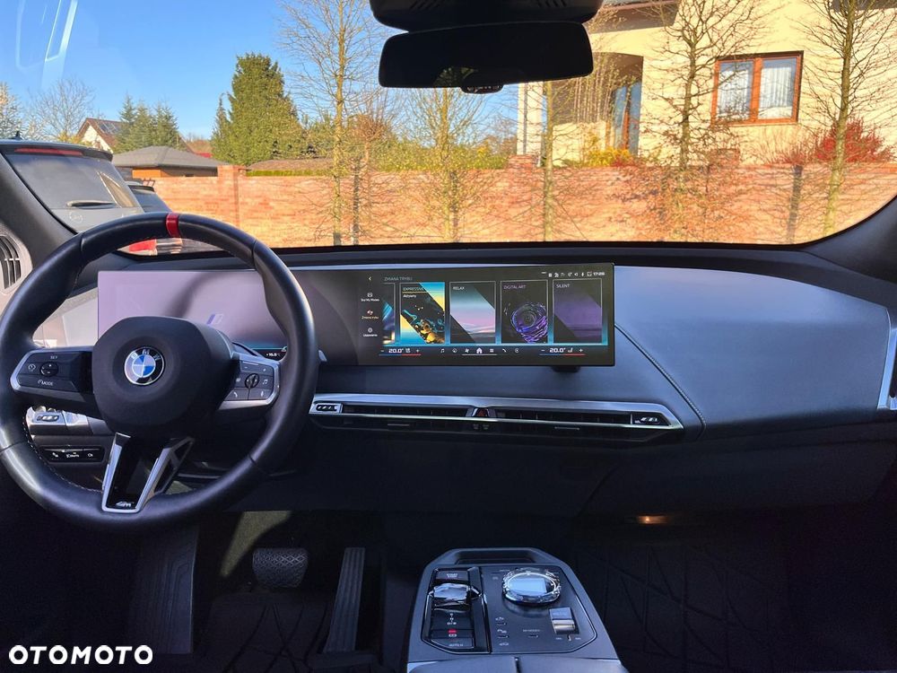 BMW iX M60 111.5kWh - 17