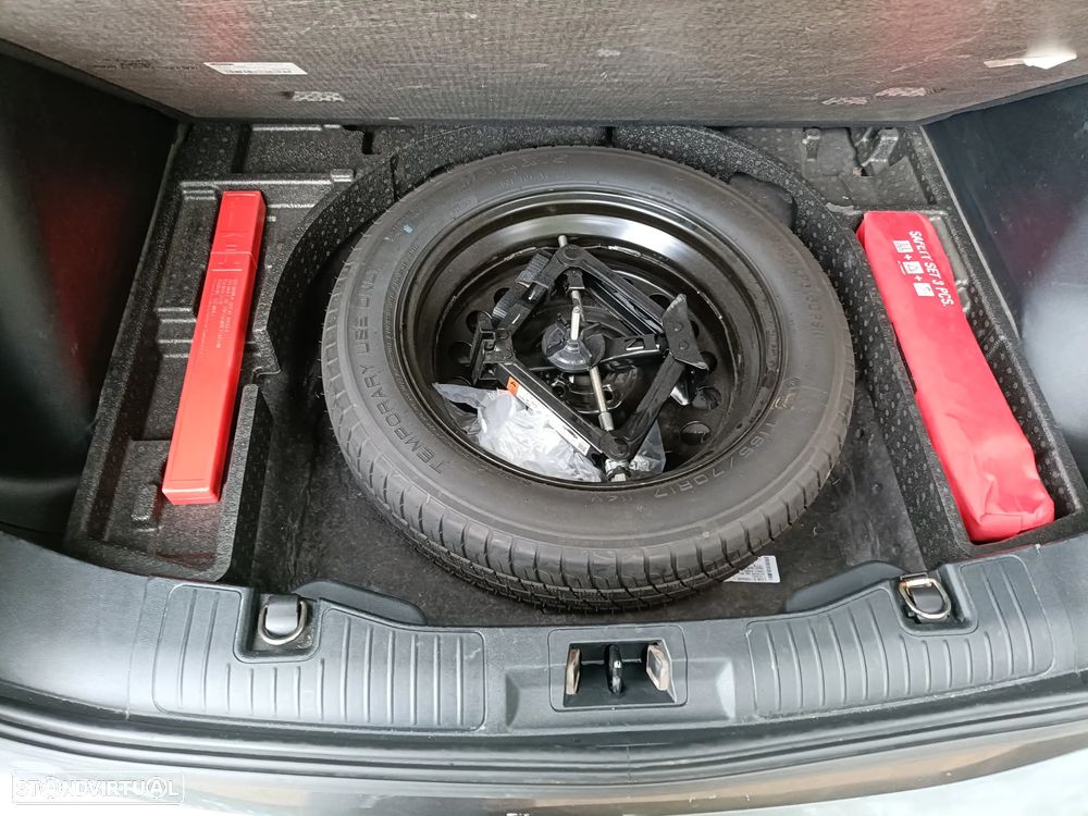 Ford Kuga 1.5 EcoBoost ST-Line - 22