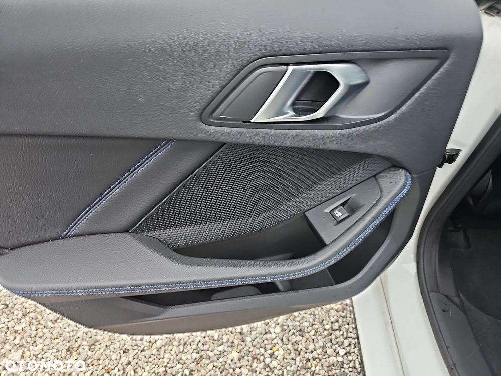 BMW Seria 2 218i M Sport sport - 25
