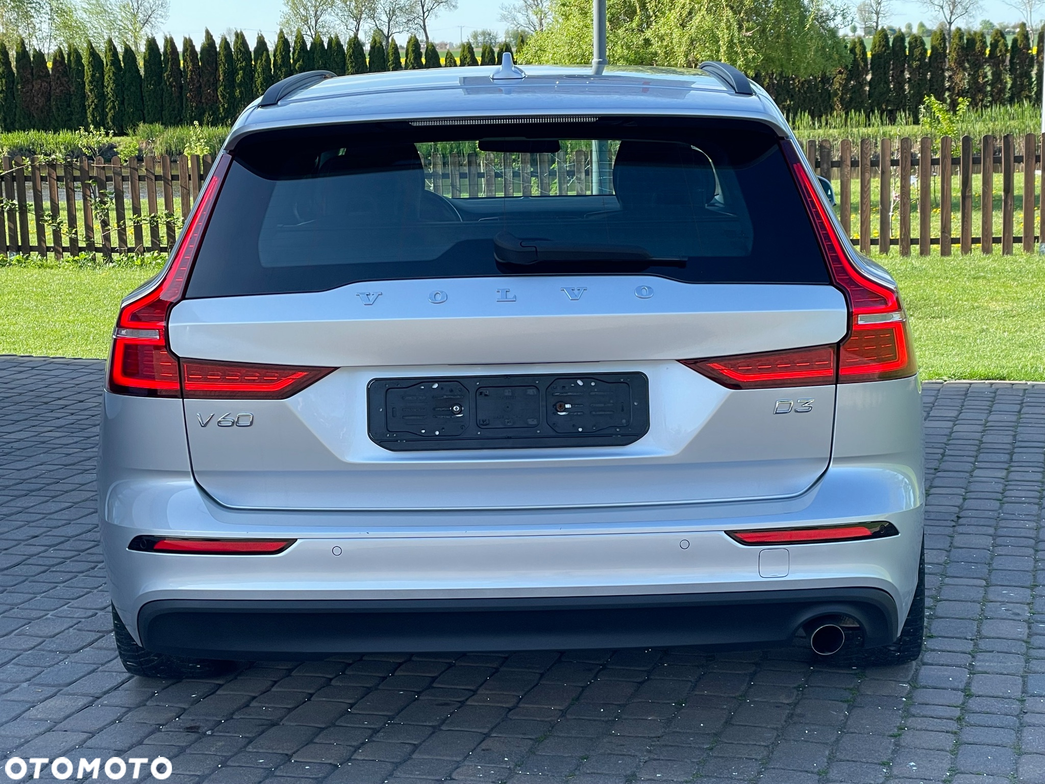 Volvo V60 - 10