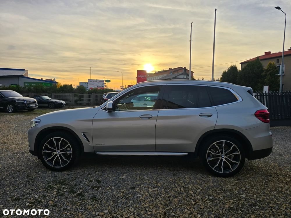 BMW X3 xDrive30i GPF Luxury Line - 5