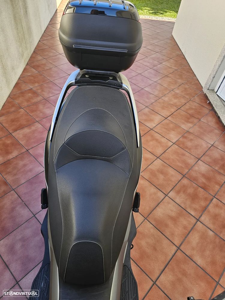 Kawasaki J125 C6 - 9