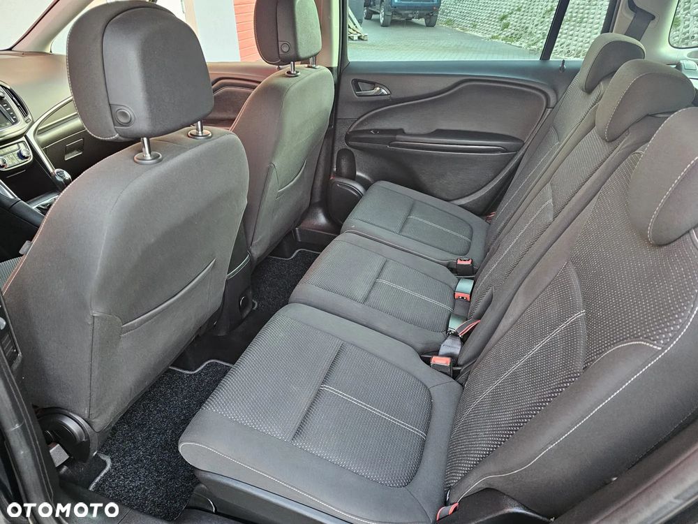 Opel Zafira Tourer 1.4 Turbo ecoFLEX Start/Stop Business Innovation - 22