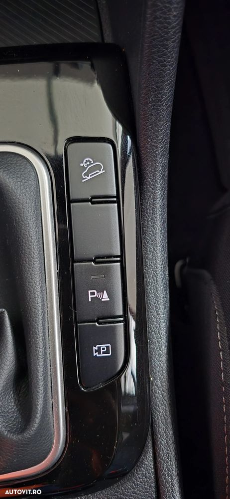 Kia Sportage 1.6 T-GDI 6MT 4x2 Style - 13