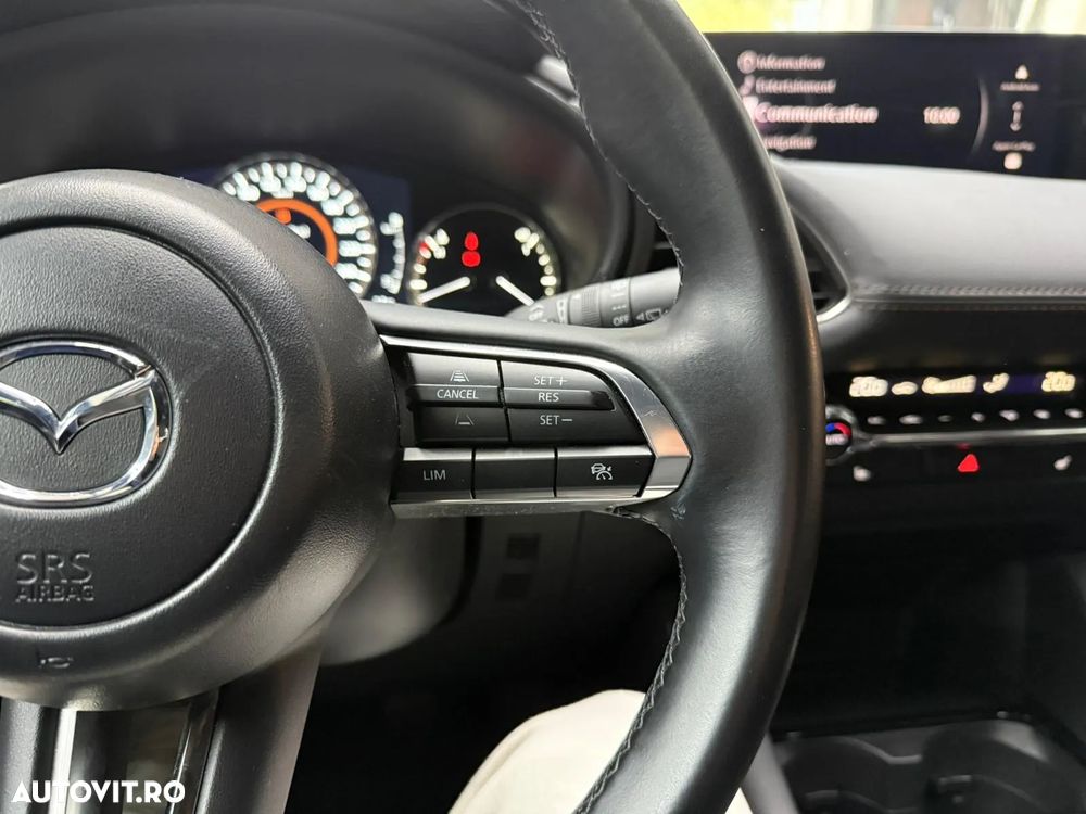 Mazda 3 - 15