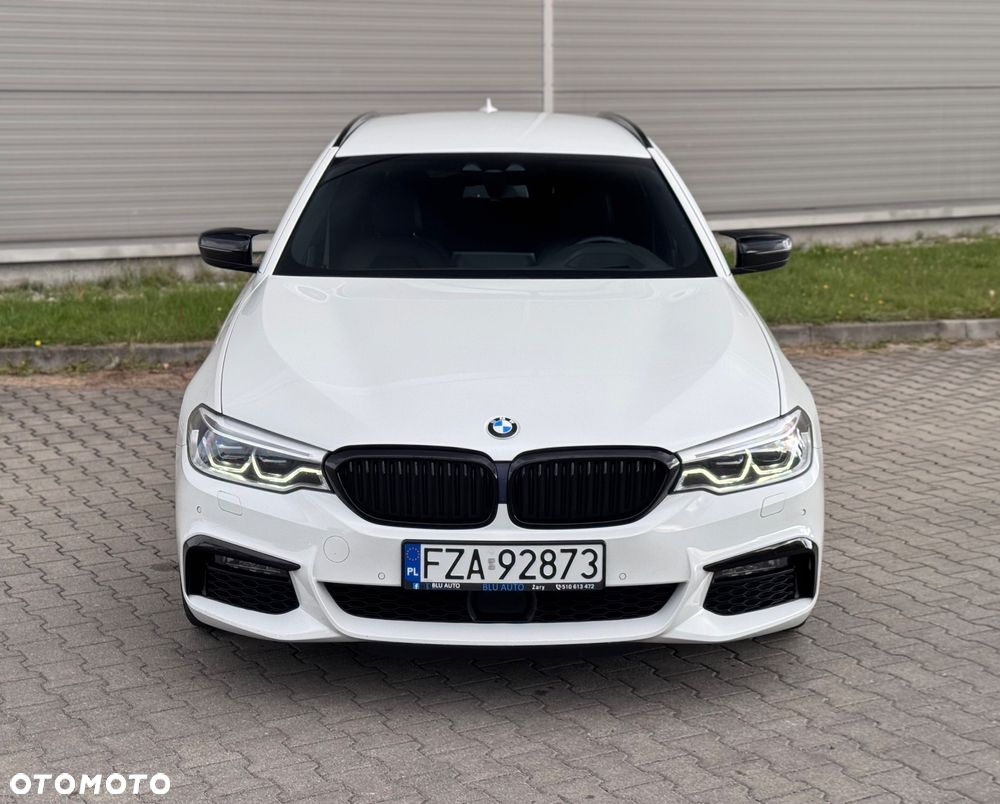 BMW Seria 5 520d Touring M Sport Edition - 3