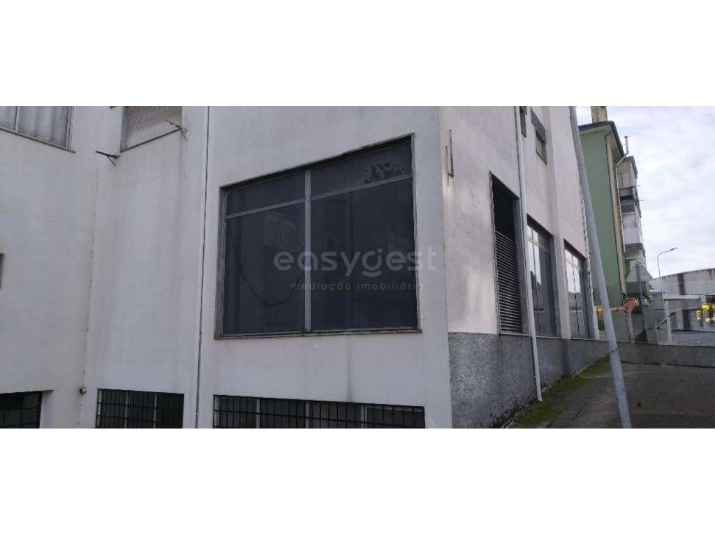 Espaço Comercial para Venda na Avenida de São Miguel - Guarda - Grande imagem: 4/7