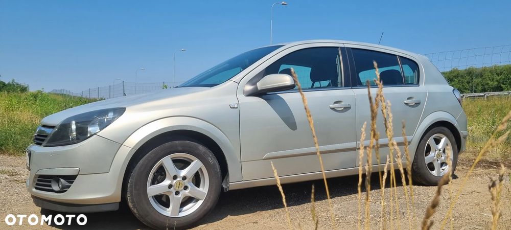 Opel Astra 1.8 Sport - 1