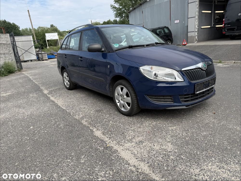 Skoda Fabia - 3