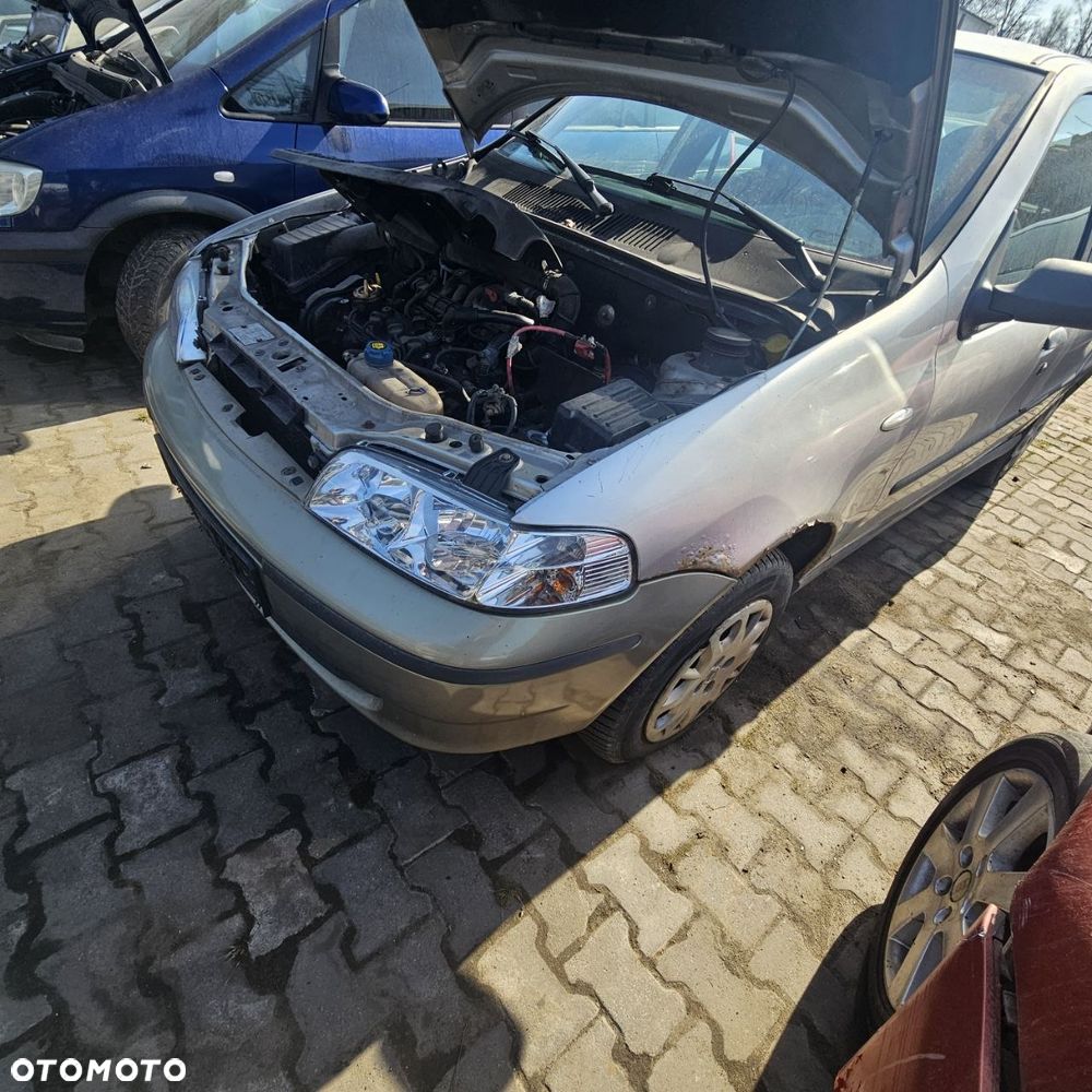 FIAT ALBEA, kareta (sedan) 2003r 1,3 B 59 kW / 80KM  pojazd na części: maska, zderzak, drzwi, szyby, lusterka, chłodnica ... - 8