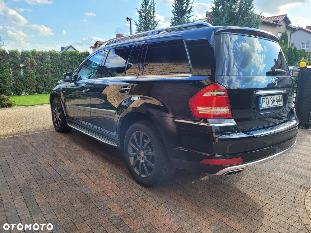 Mercedes-Benz GL - 6