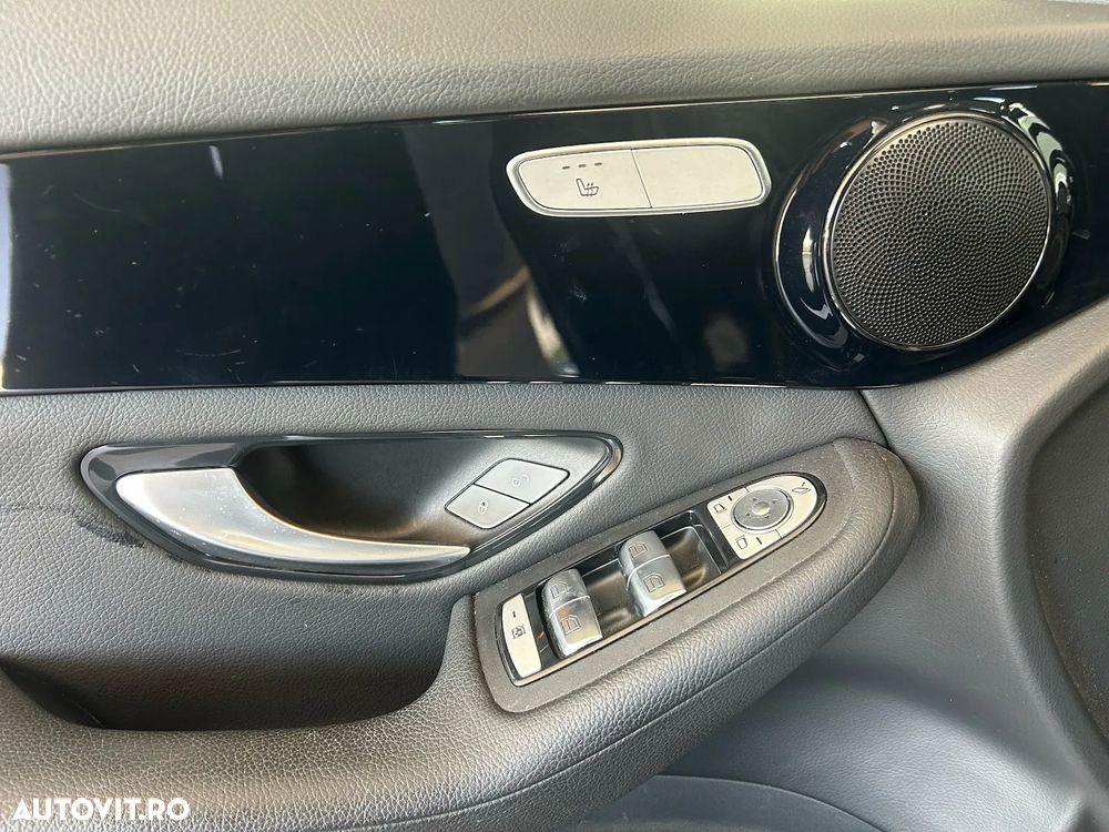 Mercedes-Benz GLC 220 d 4Matic 9G-TRONIC - 11