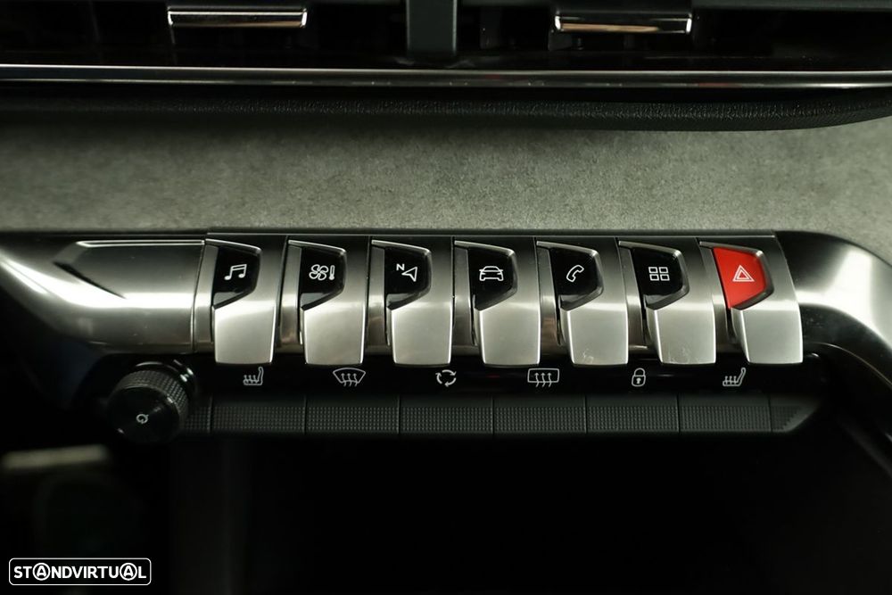 Peugeot 3008 1.2 Hybrid Allure e-DCS6 - 13