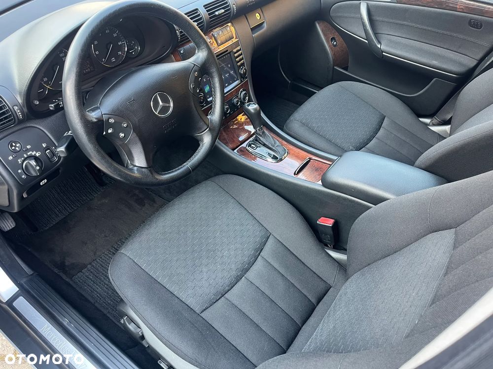 Mercedes-Benz Klasa C 180 Kompressor Automatik Elegance - 6